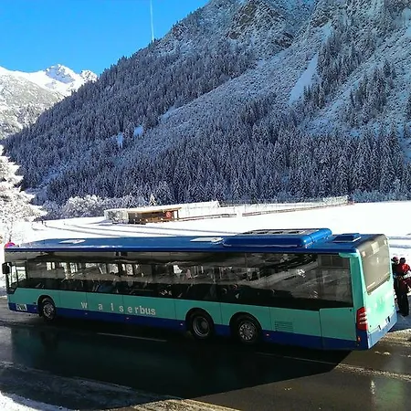 Schusterhof Agroturismo Mittelberg